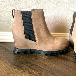 Sorel Joan of Arctic lll.